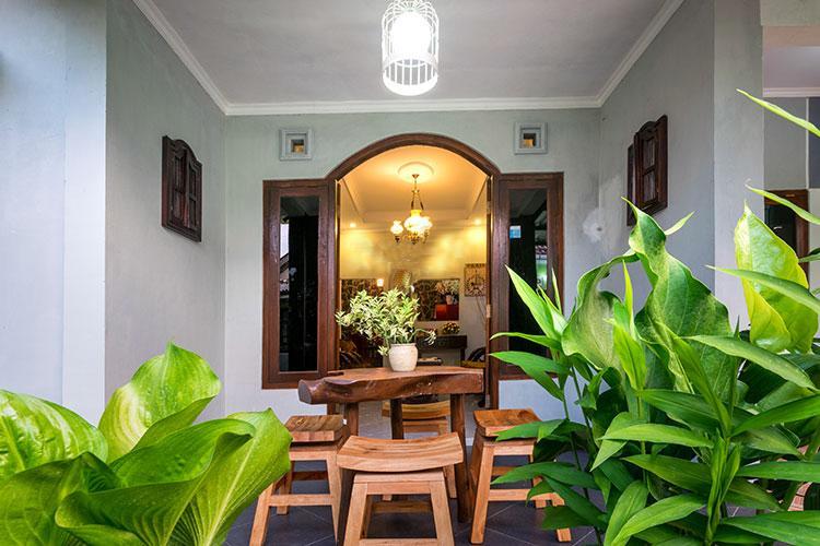 Hotel Renaya Griya Salakan Exterior foto